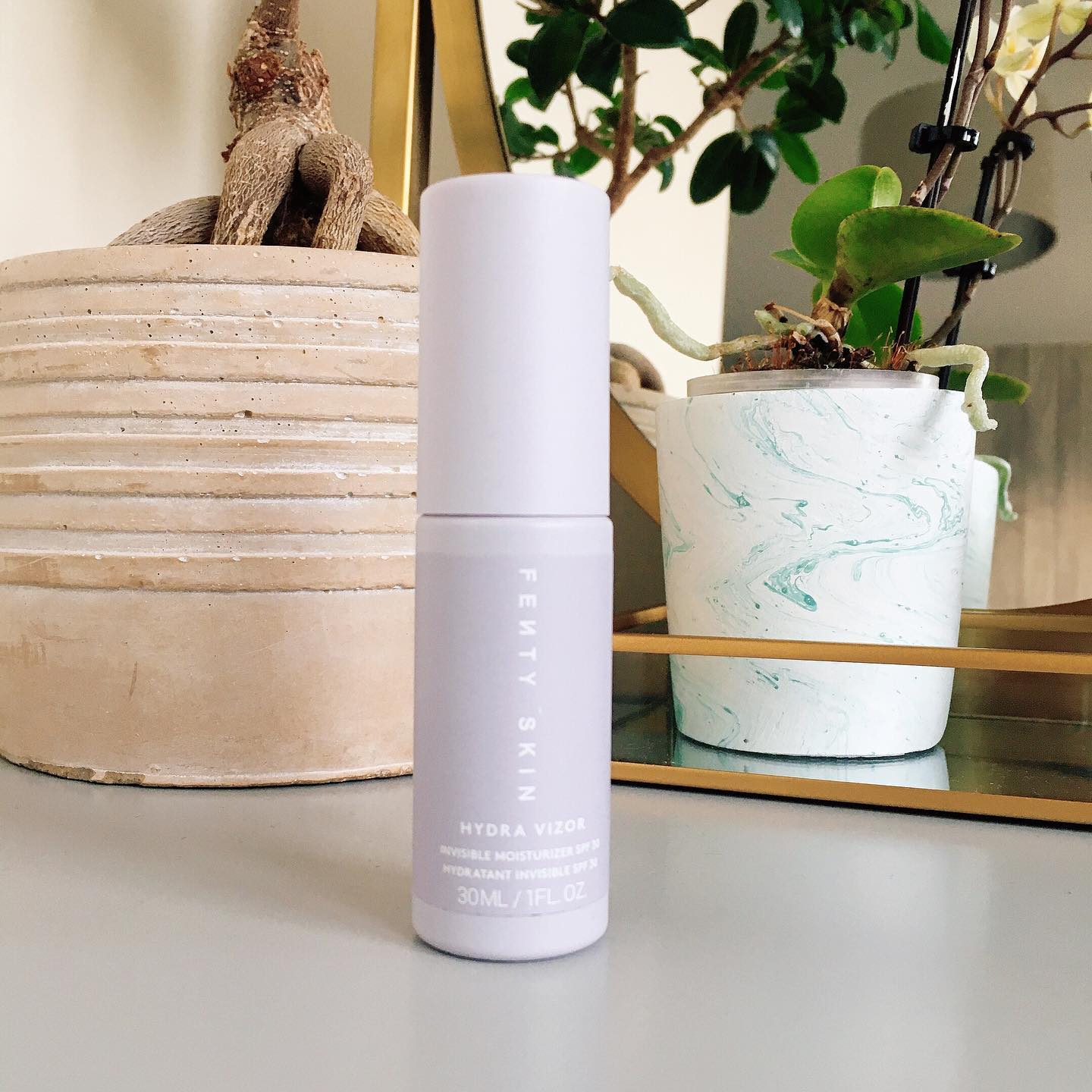 Fenty Skin Hydra Vizor Moisturizer 50 ml – SPF 30 Hydrating Sunscreen